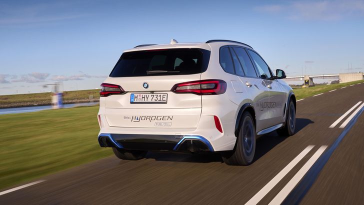 BMW iX5 Hydrogen