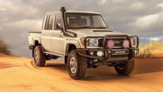 Toyota Land Cruiser 79