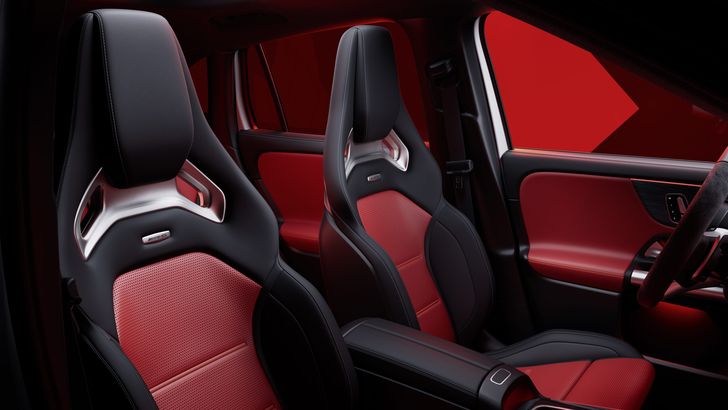 Салон Mercedes-AMG GLA 35 4MATIC