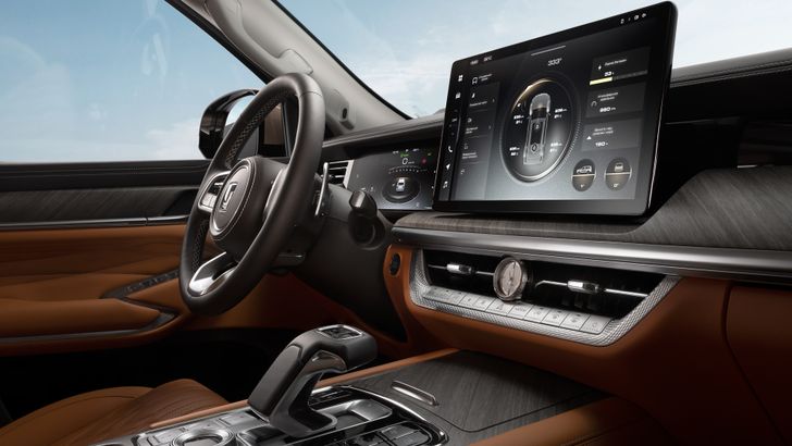 Интерьер Tank 500