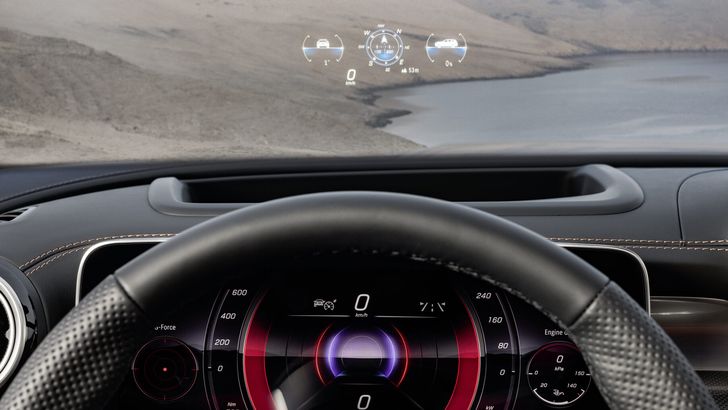 Интерьер Mercedes-Benz GLC Coupe