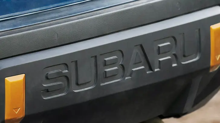 Subaru показала второй тизер новой модели с «внедорожным» пакетом Wilderness