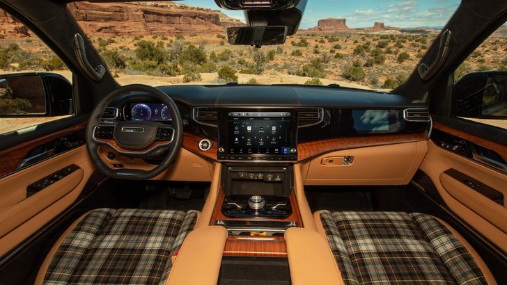 Jeep Grand Wagoneer Overland Concept