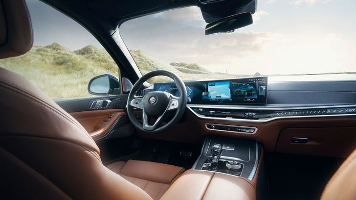 Интерьер Alpina XB7