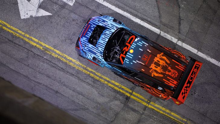 Honda CR-V Hybrid Racer