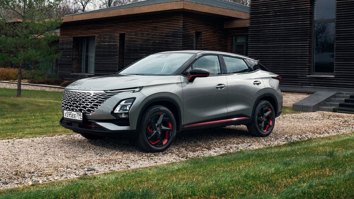 Кроссовер OMODA C5 вошел в ТОП-5 самых желанных китайских автомобилей в РФ