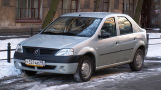 Renault Logan первого поколения