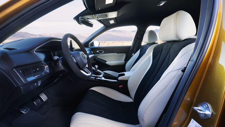 Интерьер Acura Integra Type S 2024