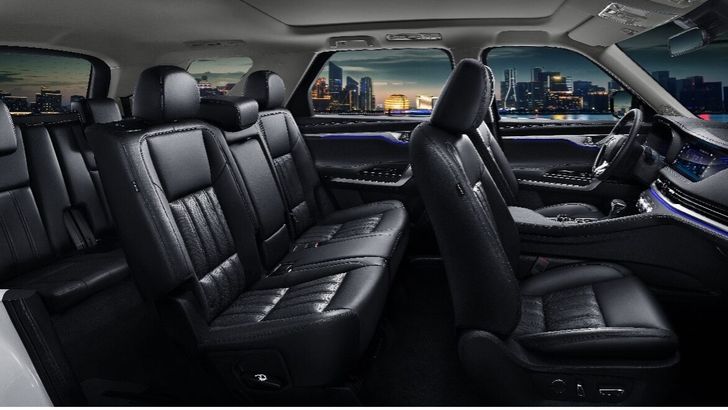 Интерьер Changan CS95