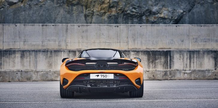 McLaren 750S