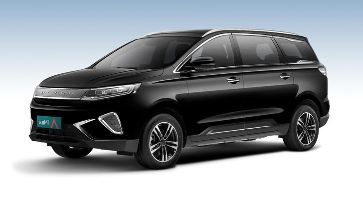 В России появится новый автомобильный бренд из Китая. Он привезет электрокары