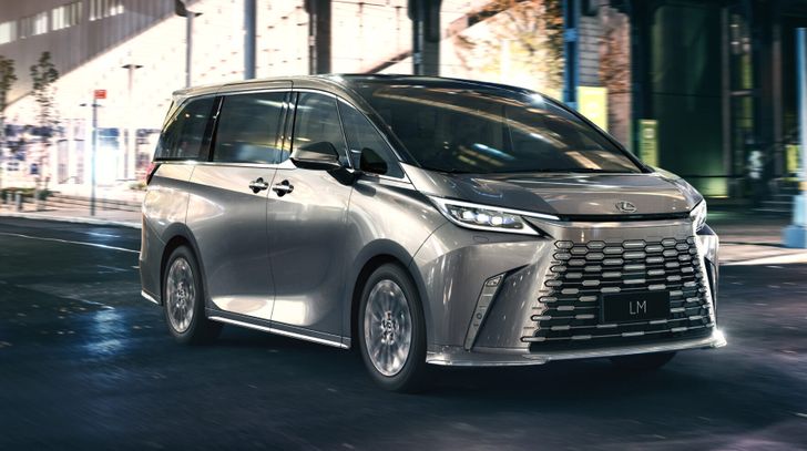 Lexus представил новый роскошный минивэн LM
