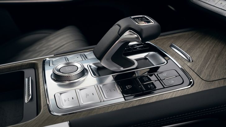 Интерьер Tank 500