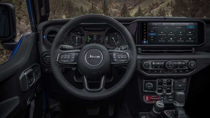 Салон Jeep Wrangler Rubicon X 4xe