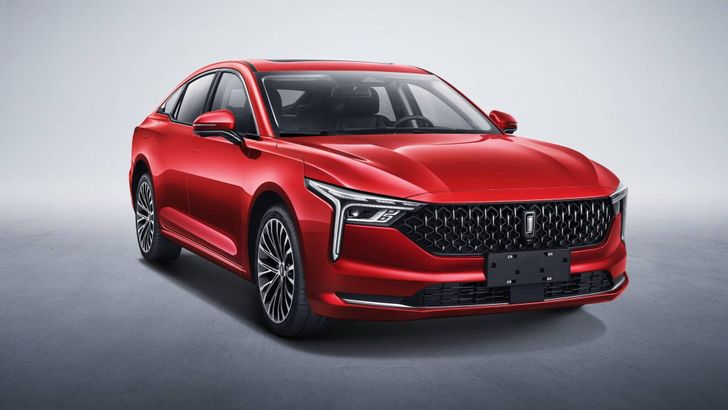 Появились первые фотографии новой модели LADA. Это стильный лифтбек