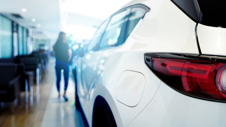 Что будет с ценами на автомобили в начале года: новый прогноз