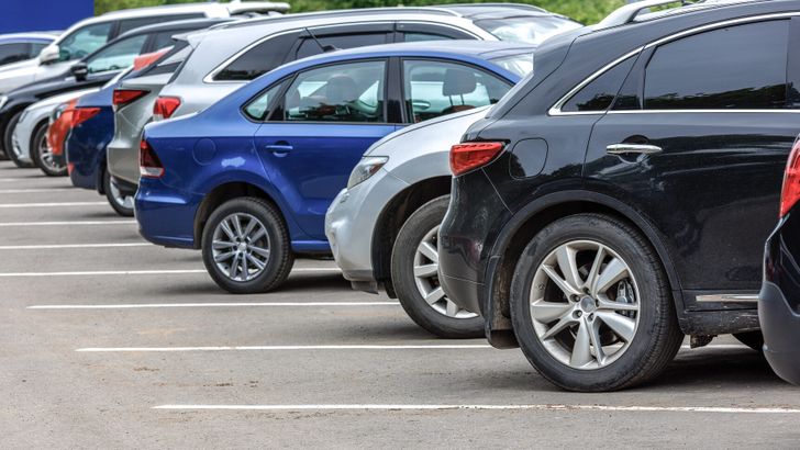 Рынок «оживился»: в Москве и Петербурге стали быстрее продаваться автомобили с пробегом