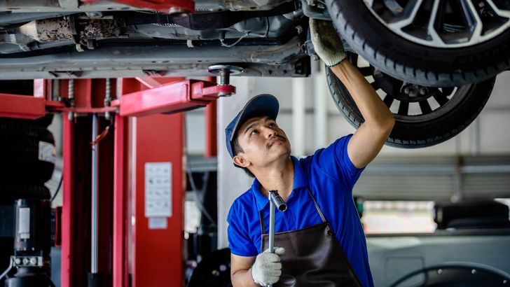 Россиянам раскрыли главное о ценах на ТО и запчасти для «китайцев». Что нужно знать Россиянам раскрыли главное о ценах на ТО и запчасти для «китайцев». Что нужно знать