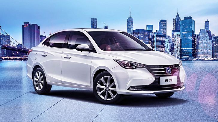 Максим Кадаков оценил новые седаны Changan Alsvin для России в 1,6-1,7 млн рублей