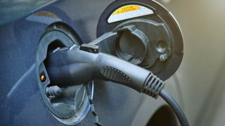 Зарядка электромобиля