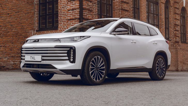 В России подорожали все кроссоверы Exeed. Прибавка достигает четверти миллиона рублей