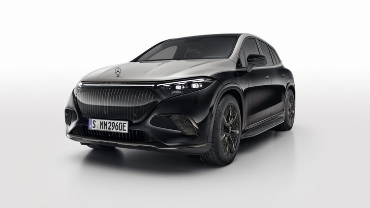 Mercedes-Maybach EQS SUV Night Series