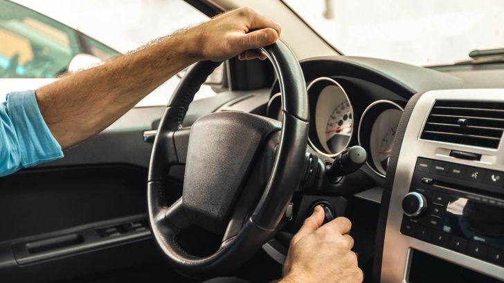 Куда россияне ездят на своих машинах чаще всего. Результаты опроса