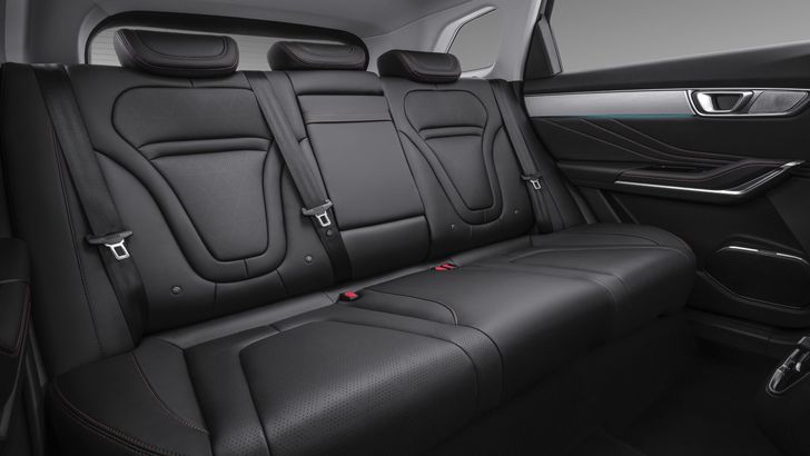 FAW предложит на рынке РФ рестайлинговый вариант кроссовера Bestune T99