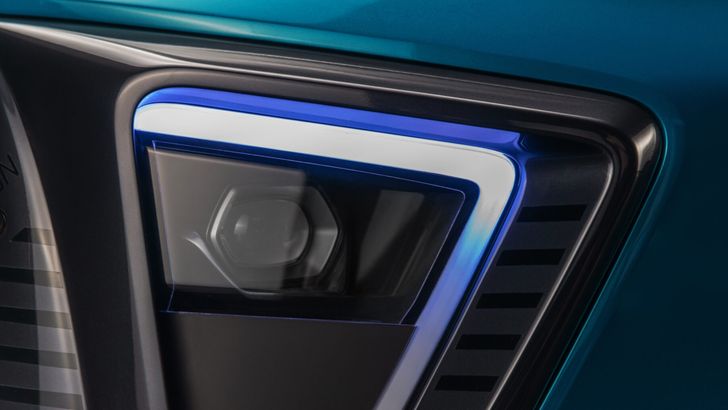 Фара электромобиля «Атом»