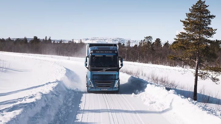 Volvo Trucks начал тестировать электрические грузовики на дорогах общего пользования