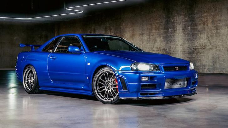 Синий спорткар Nissan Skyline GT-R из «Форсажа» продали на аукционе за 1,37 млн долларов