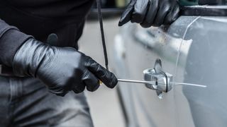 Угон автомобиля