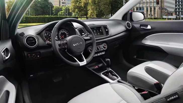 Интерьер Kia Pegas