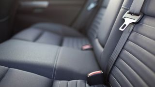 Ремень безопасности