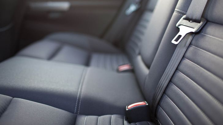 Ремень безопасности