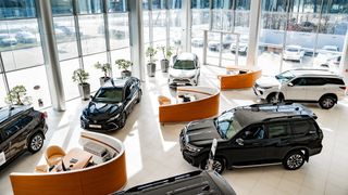 Автосалон Toyota