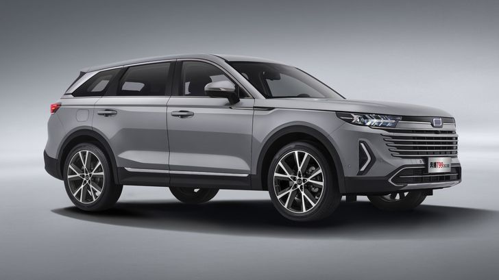 FAW предложит на рынке РФ рестайлинговый вариант кроссовера Bestune T99