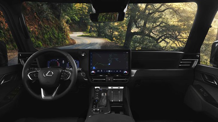Интерьер Lexus GX