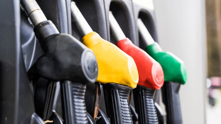 Российским водителям начали предлагать фантастические скидки на бензин