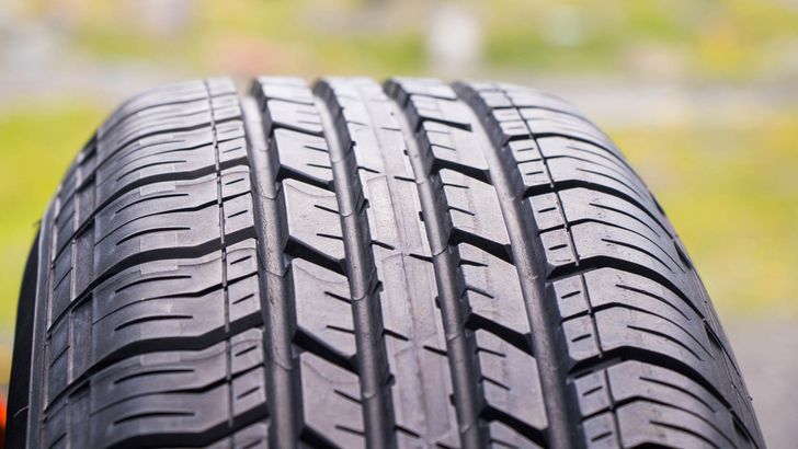 Кого и когда смогут штрафовать за езду на несезонных шинах. Ответ эксперта