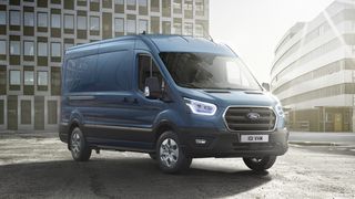 Ford Transit 2024 года