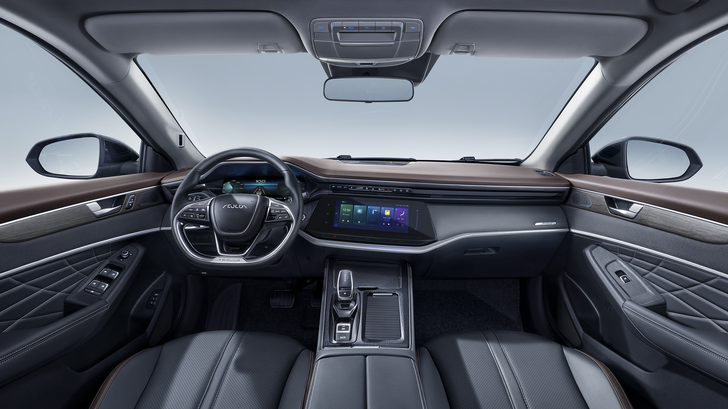 Интерьер Dongfeng Aeolus Shine Max