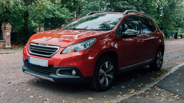 Они постоянно ломаются. Россиянам назвали автомобили, которые не стоит покупать