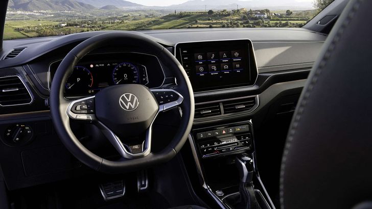 Обновленный Volkswagen T-Cross