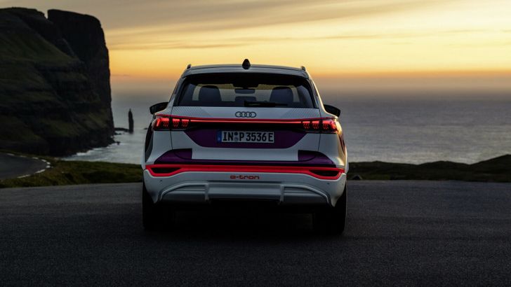 Прототип Audi Q6 e-tron