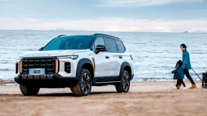 В Россию привезли новый рамный внедорожник Maxus Territory. Сколько он стоит