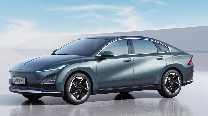 Раскрыты внешность и характеристики нового бюджетного седана Wuling Starlight