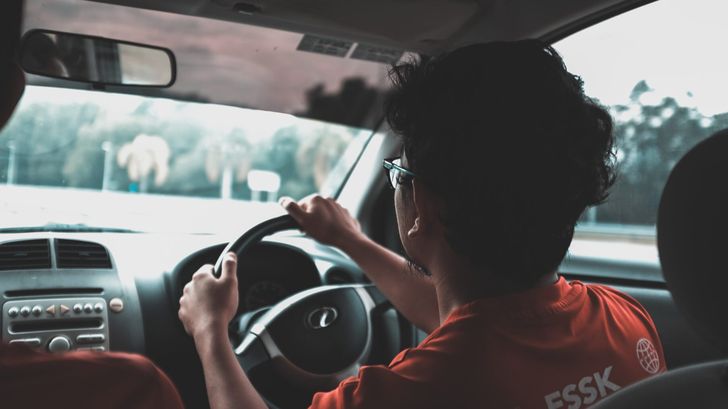 Запретят ли на Дальнем Востоке праворульные автомобили: мнение главного автоаналитика России