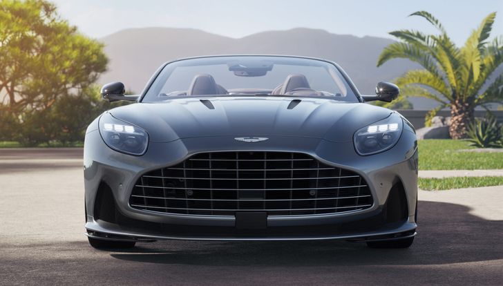 Aston Martin DB12 Volante