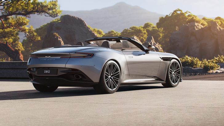 Aston Martin DB12 Volante